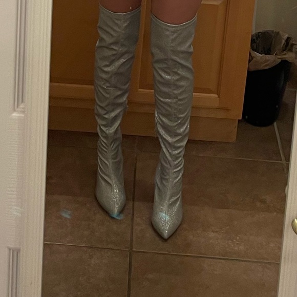 Shoes - knee high sparkle boots